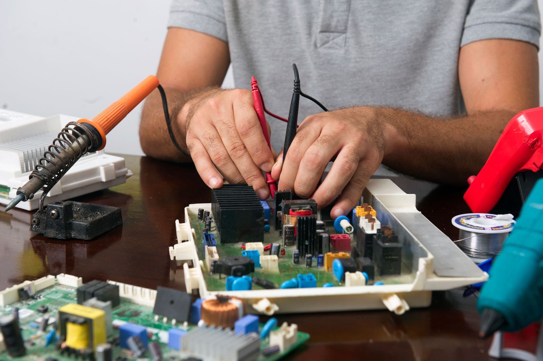 Réparation Électroménager équipe à Antony